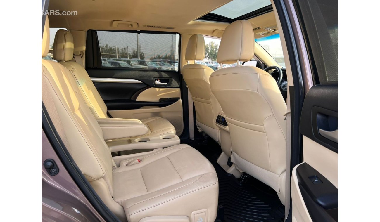 Toyota Highlander 2017 Toyota Highlander XLE Full Option  - Rare Brown Color