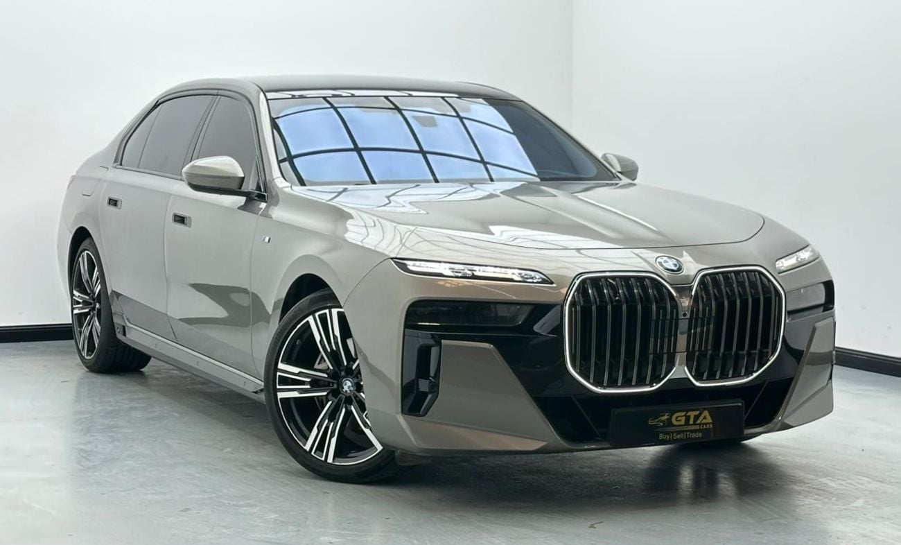 BMW 735i 2023 BMW 735i M-Sport, 2028 BMW Warranty and Service Pack, BMW Service History, GCC