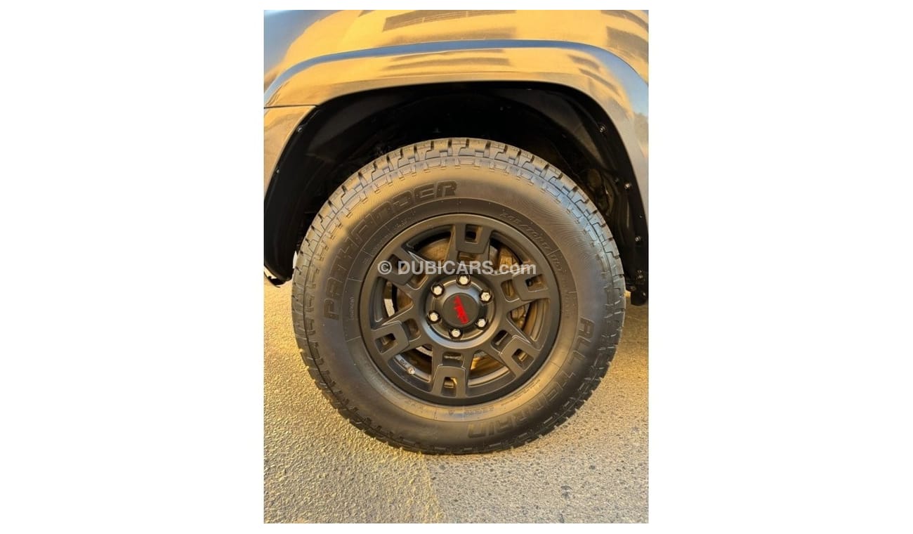 تويوتا Runner4 2018 TRD OFF ROAD EDITION SUNROOF 4x4 FULL OPTION 4.0L USA IMPORTED