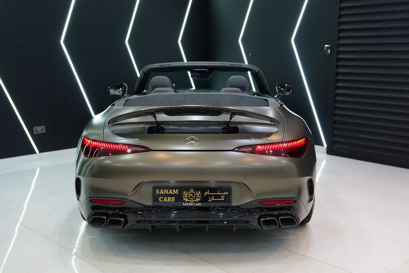 مرسيدس بنز SL 63 AMG Dynamic PLUS Pack, AMG Track Pace, Front Lift System, Carbon Interior!!