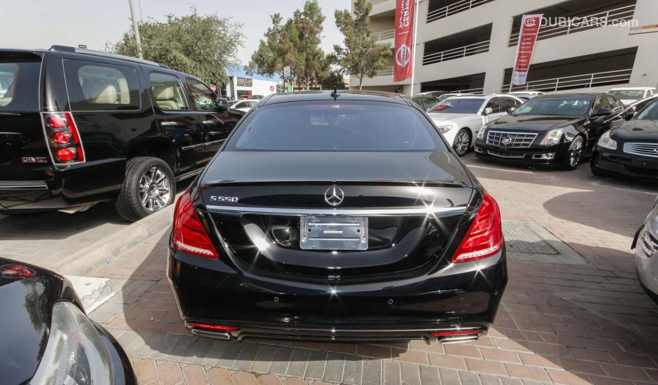 مرسيدس بنز S 550