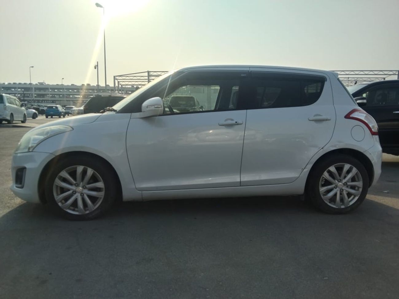 Suzuki Swift SUZUKI SWIFT 2014