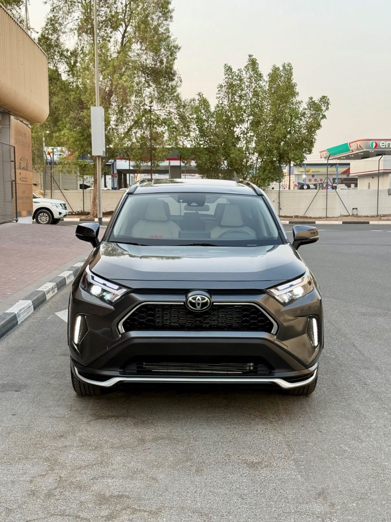 Toyota RAV4 2023 XLE LIMITED AWD SUNROOF FULL OPTION CANADA SPEC