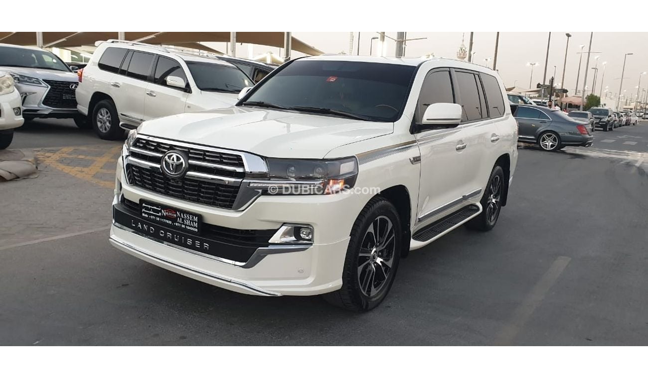 Toyota Land Cruiser V8 GX.R full options upgrade 2021