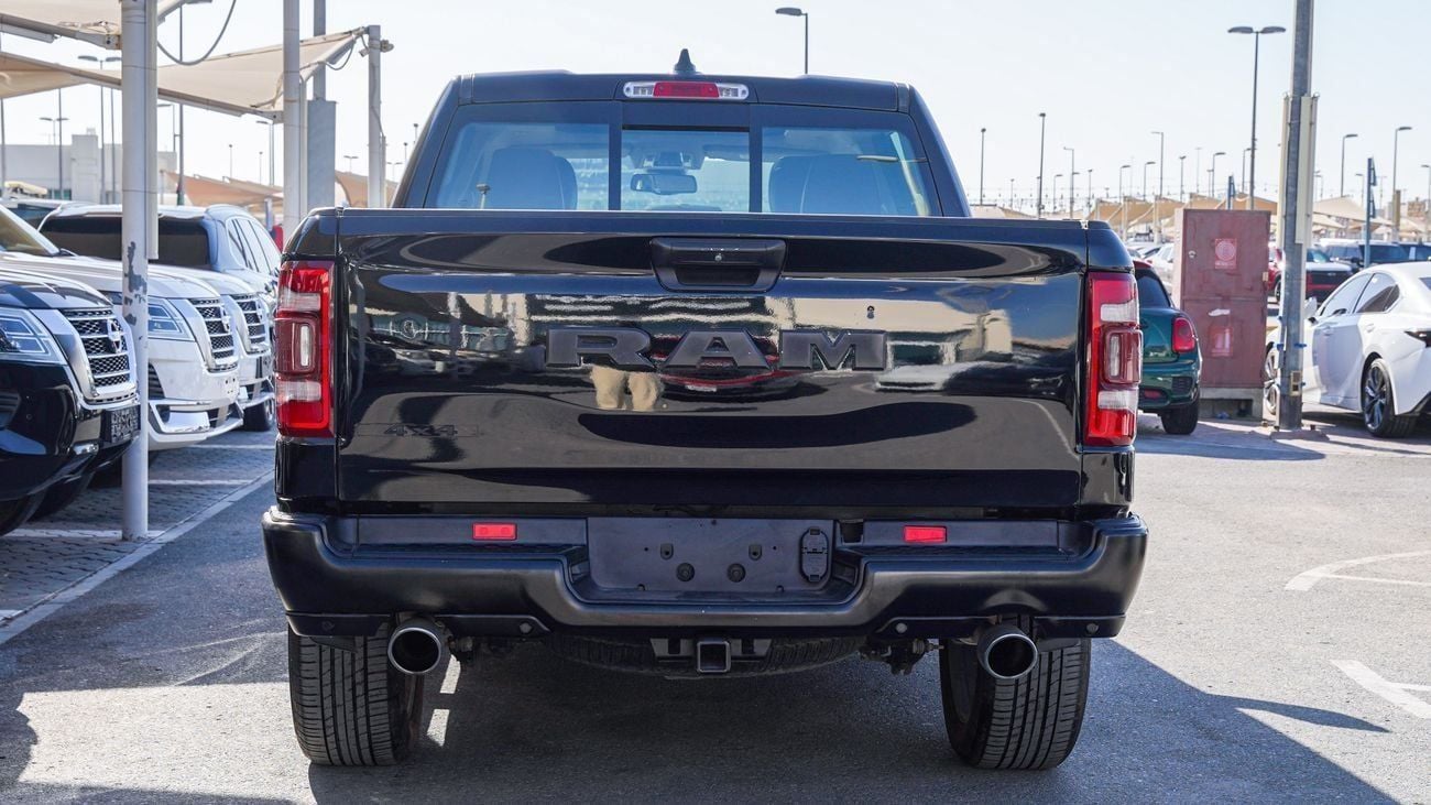 رام 1500 LARAMIE