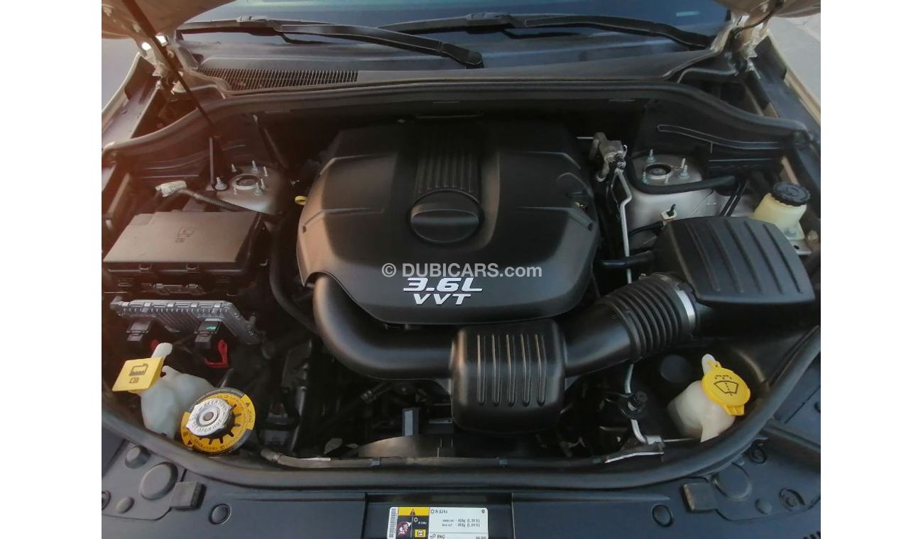 Jeep Grand Cherokee Jeep Grand Cherooke 2014 GCC Specefecation Very Clean