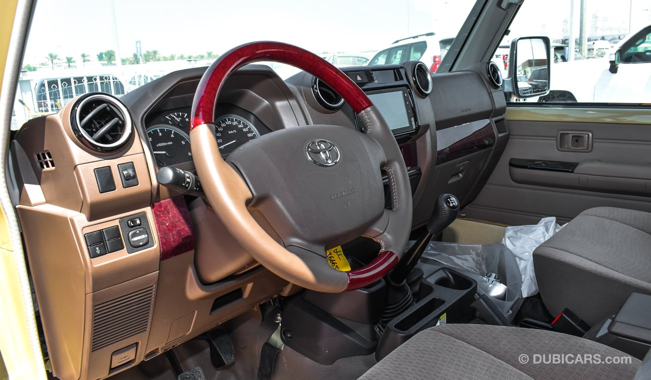 Toyota Land Cruiser Pick Up 4.5L Diesel V8 Double Cabin