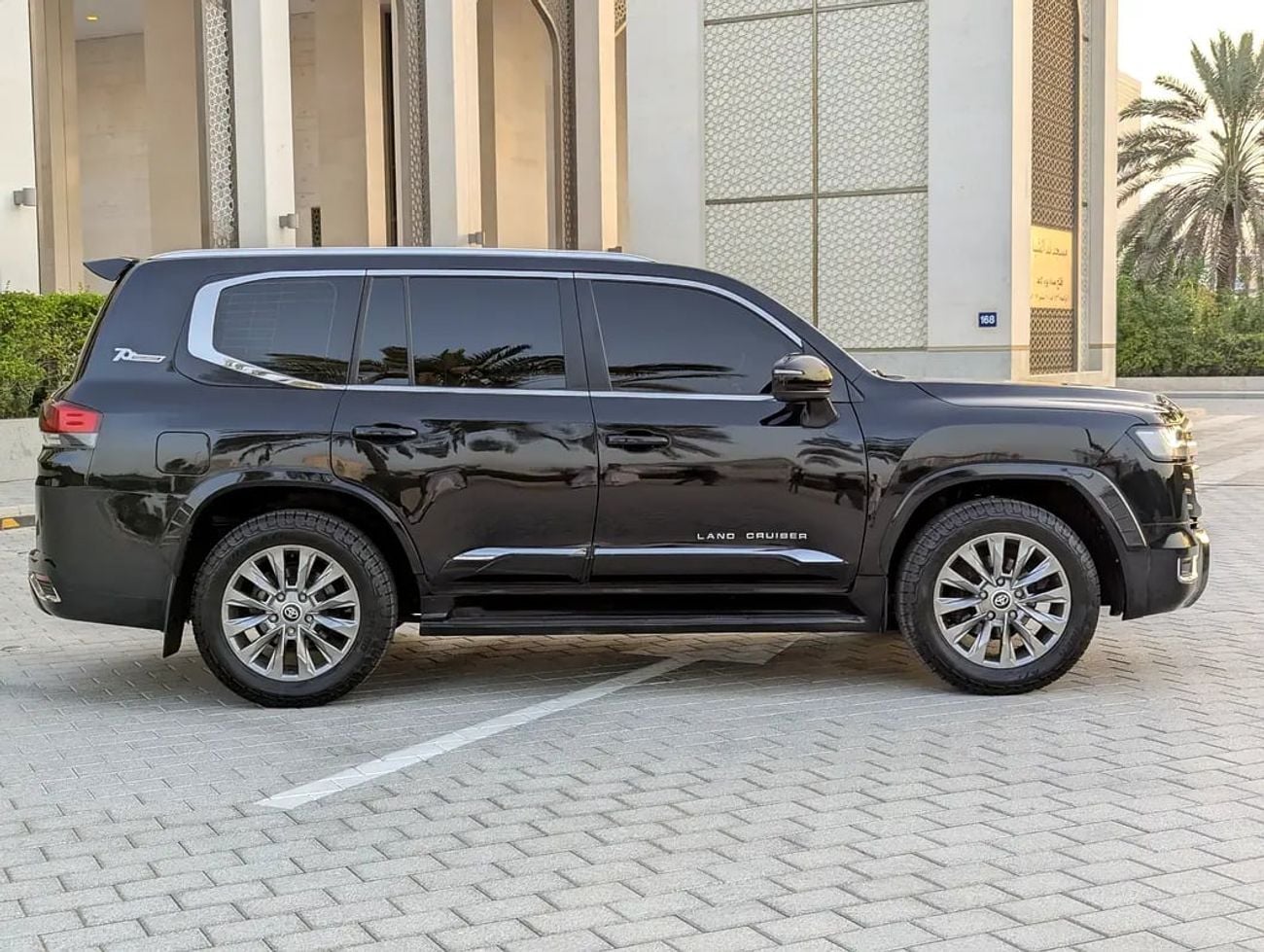تويوتا لاند كروزر GXR Facelifted | V6 4.0L | GCC Specs | Full Option | Excellent Conditi