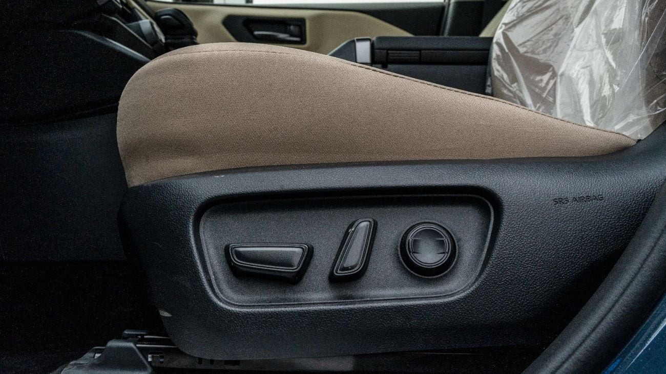 تويوتا راف ٤ 2026 Toyota RAV4 XLE 4x4 2.0L AT Petrol With(sunroof & Electric Seat)