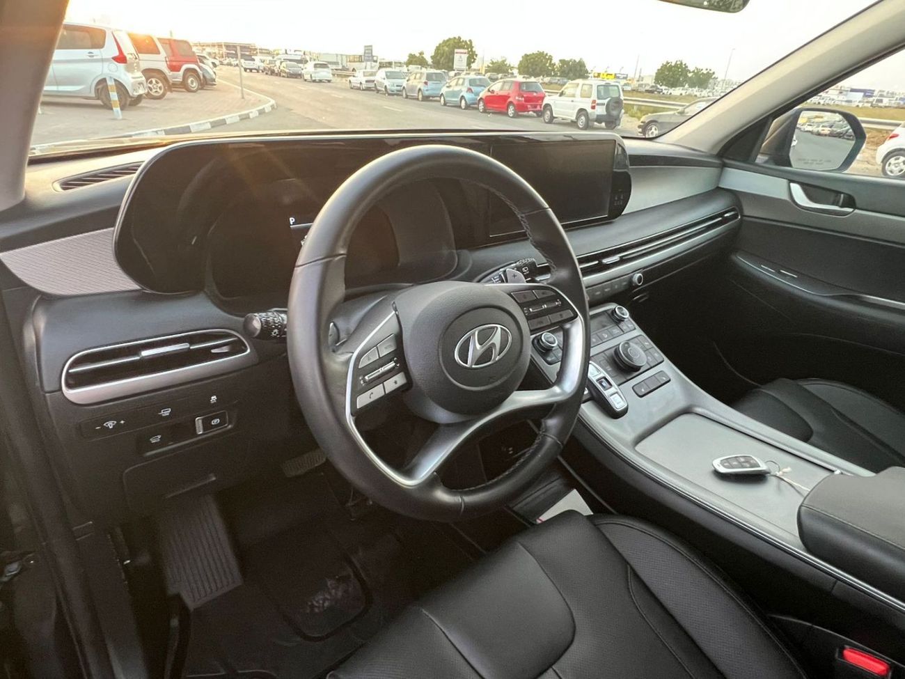 Hyundai Palisade 2024 Hyundai Palisade Sel - 3.8L V6 - Auto Trunk - Leather & Electric Seats - Key Engine Start Optio