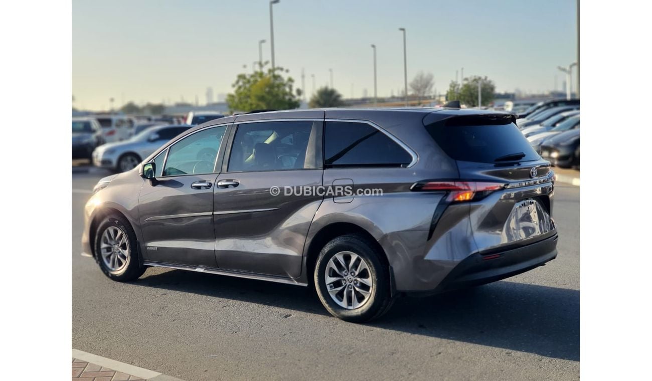 Toyota Sienna TOYOTA SIENNA HYBRID FULL OPTION 2021 MODEL