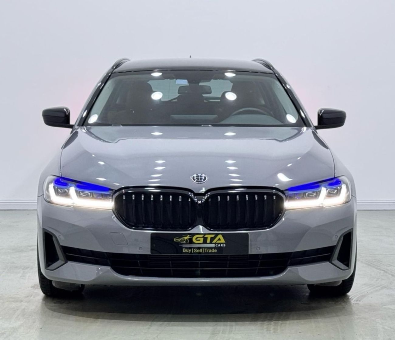 BMW 520i 2023 BMW 520i, Warranty, Excellent Condition, Low Kms, GCC