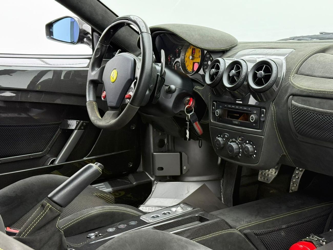 فيراري F430 2009 Ferrari F430 Scuderia, Full Service History, Very Low Km, Excellent Condition, GCC