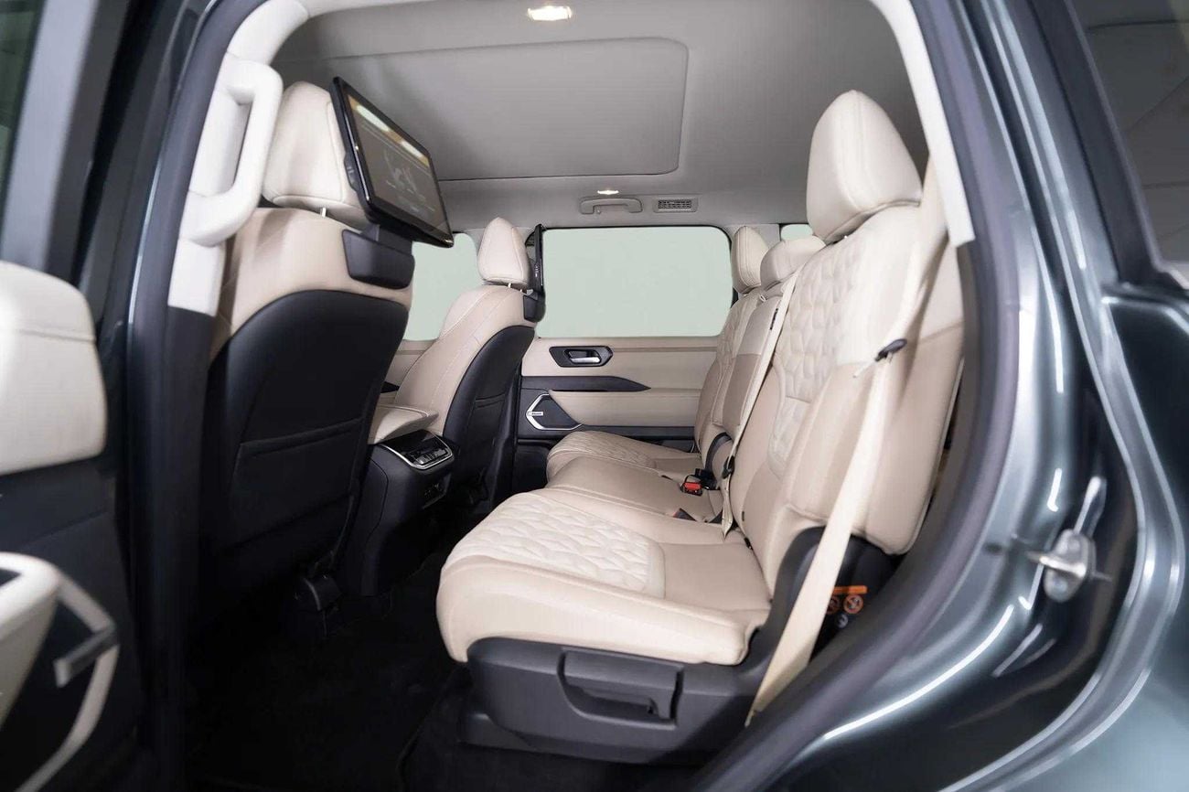 نيسان باترول SE PLATINUM CITY 3.8