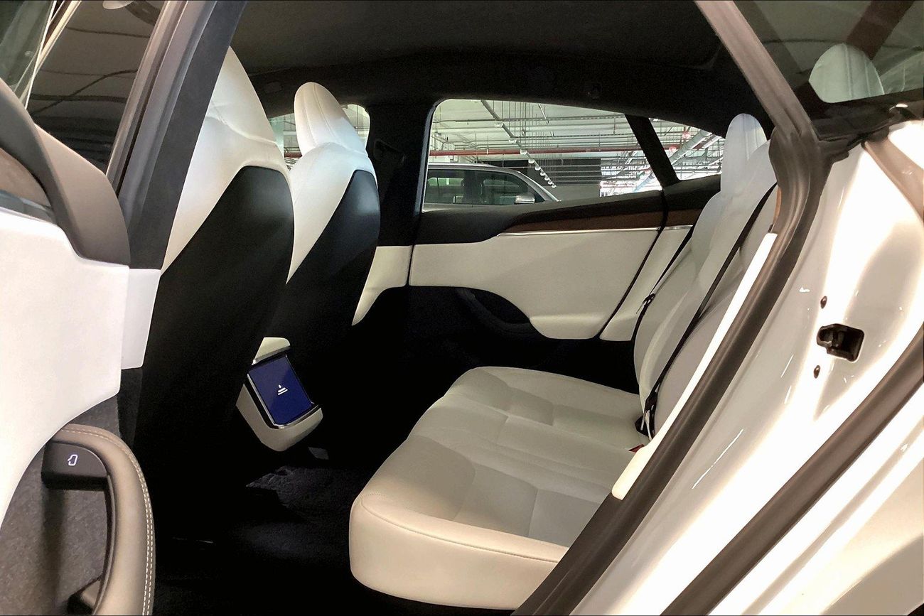 تسلا Model S Long Range (Dual Motor) | شامل الضمان | 0 ﺪﻔﻋﺓ ﺃﻮﻟﻯ