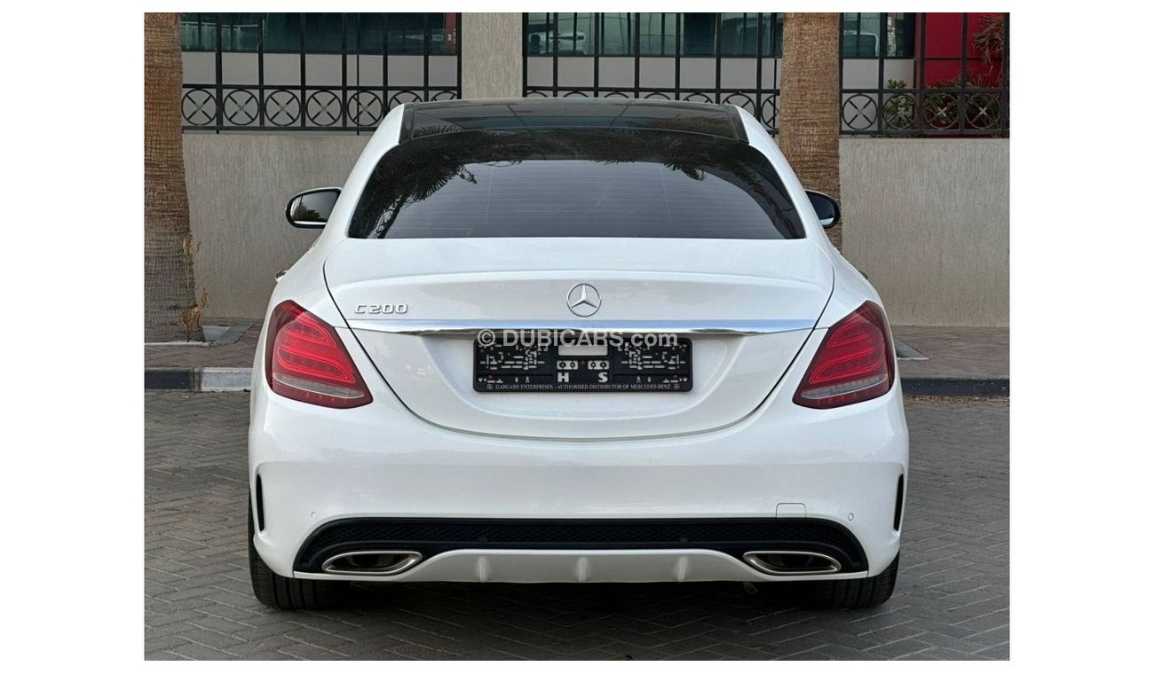 Mercedes-Benz C 200 Elegance مرسيدس سي 200  موديل : 2018  مطلوب : 110.000 ممشي : 91000 k.m مواصفات خليجية فل اوبشن  بدون