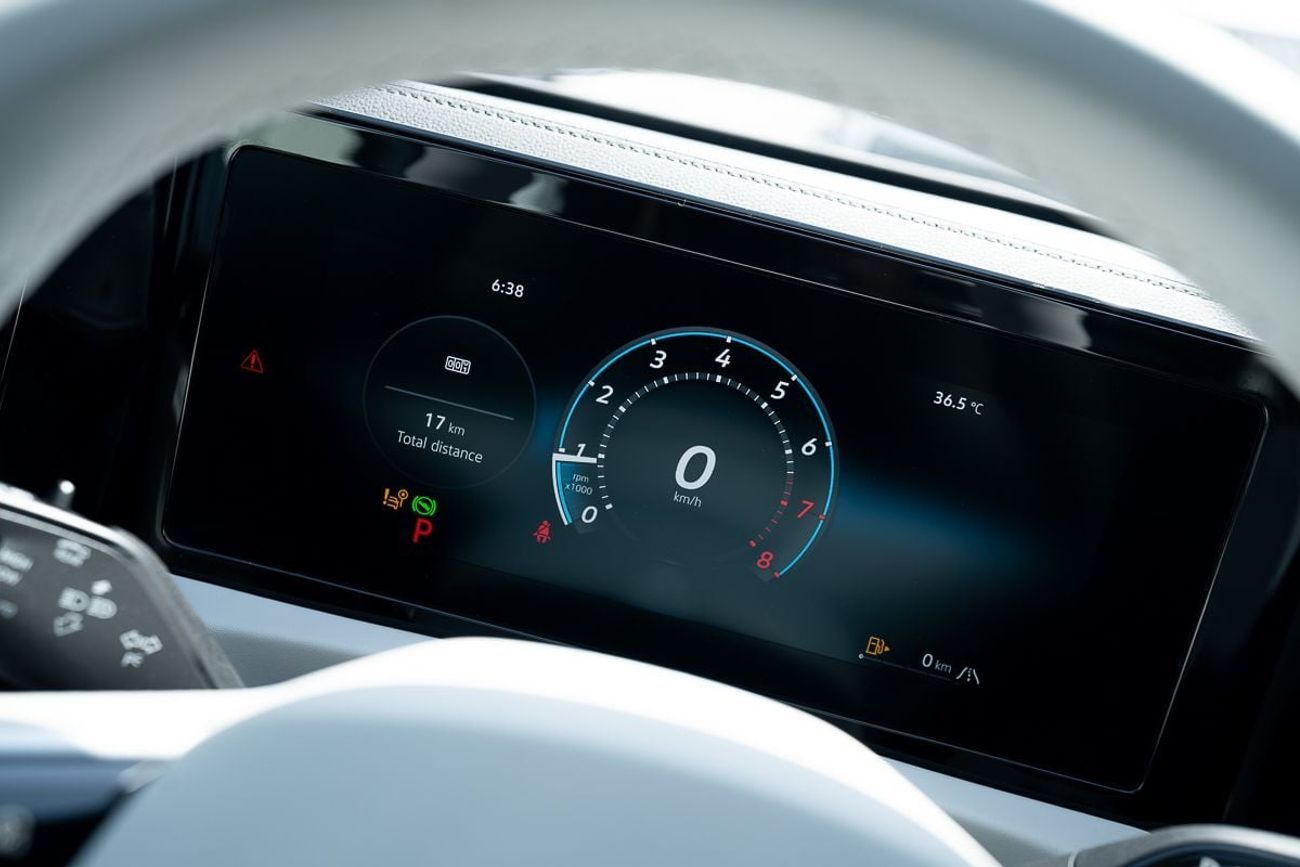 Volkswagen Tiguan L Pro 380TSI 2WD R-Line 2.0L Smart Leading 2025