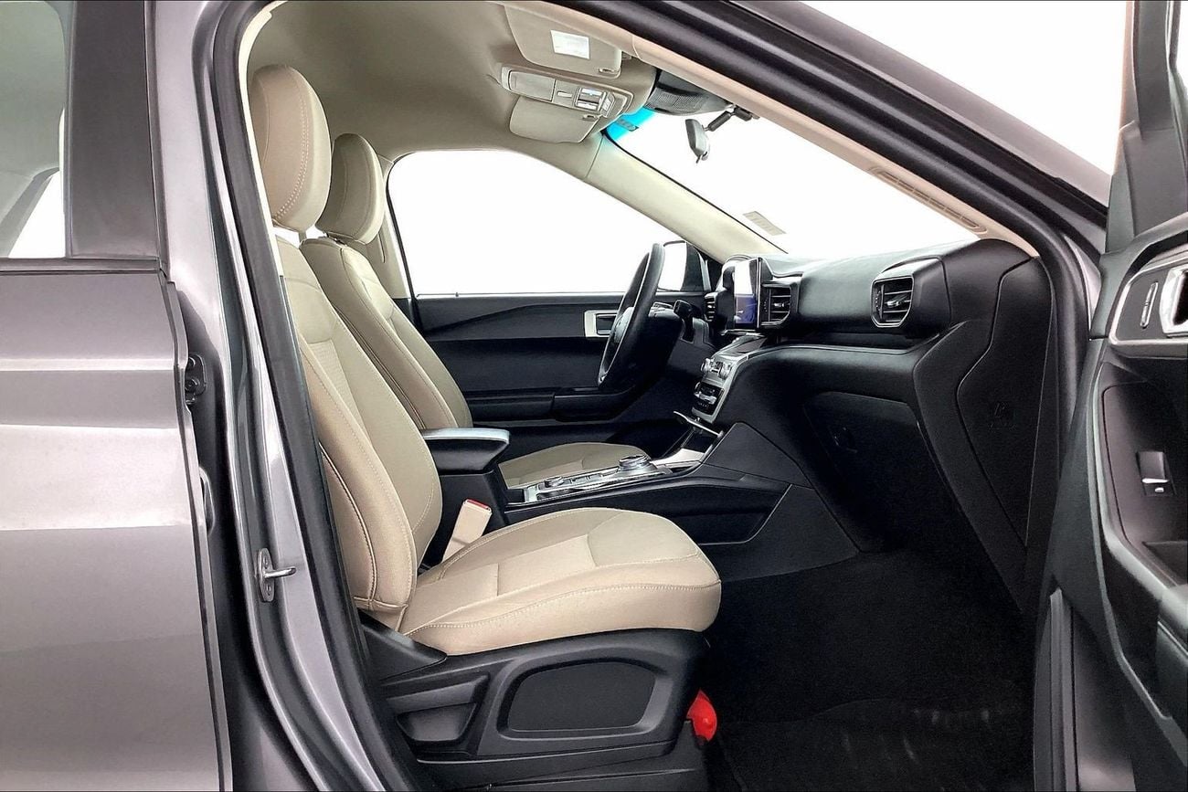 Ford Explorer 3.3 AUTO 4WD BASE CLTH | Guaranteed Warranty | 0 Down Payment