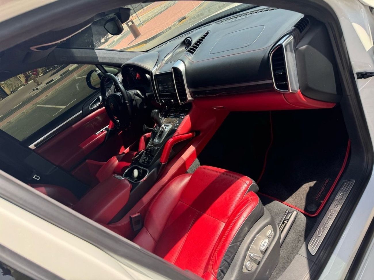 Porsche Cayenne GTS 4.8L