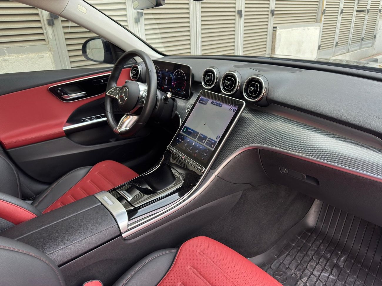 Mercedes-Benz C 200 Premium 2.0L