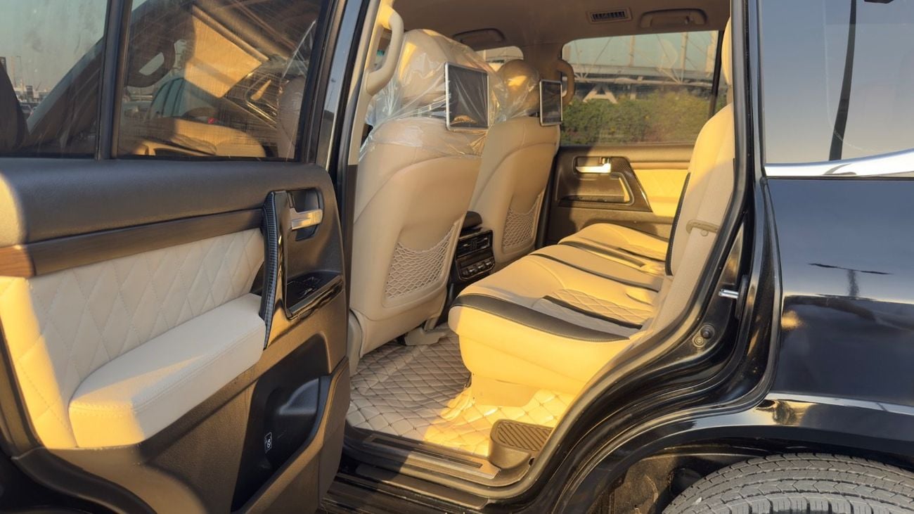 Toyota Land Cruiser GXR 4.0L (271 HP) 4WD