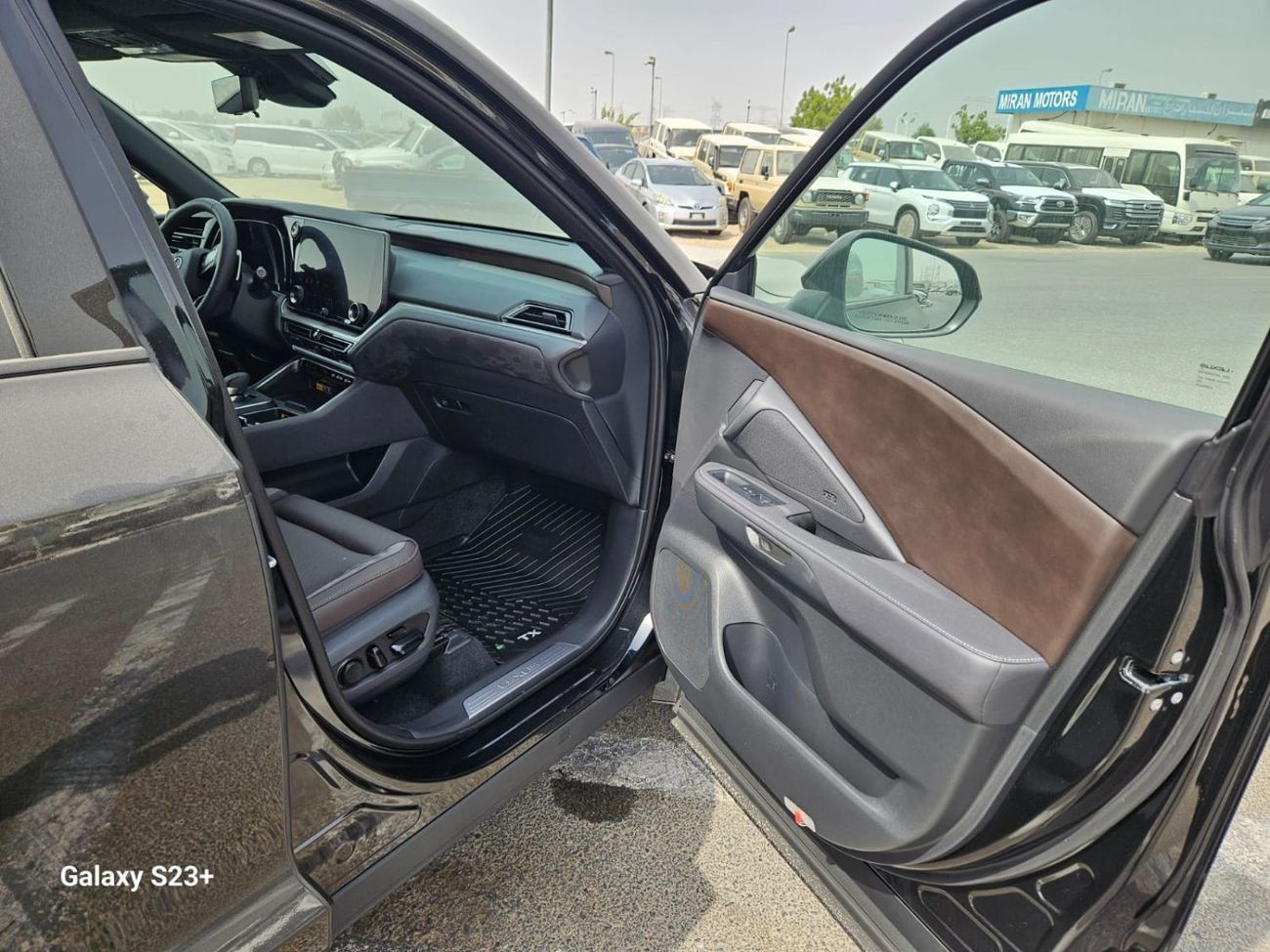 Lexus TX 350 2024 LEXUS TX350 2.4L PETROL EXECUTIVE 7 SEATER WITH MARK LEVINSON SPEAKER