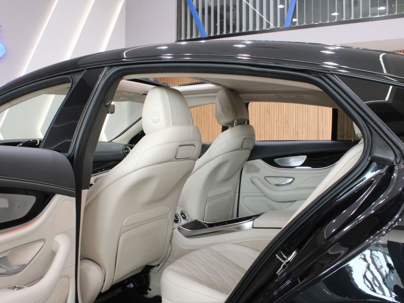 Mercedes-Benz AMG GT 63 AMG