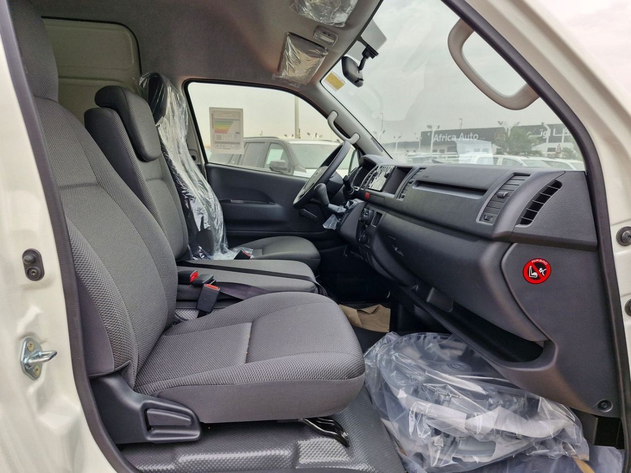 Toyota Hiace 2025 TOYOTA HIACE HIGH ROOF M/T 2.7L PETROL PANEL VAN BRAND NEW 0KM