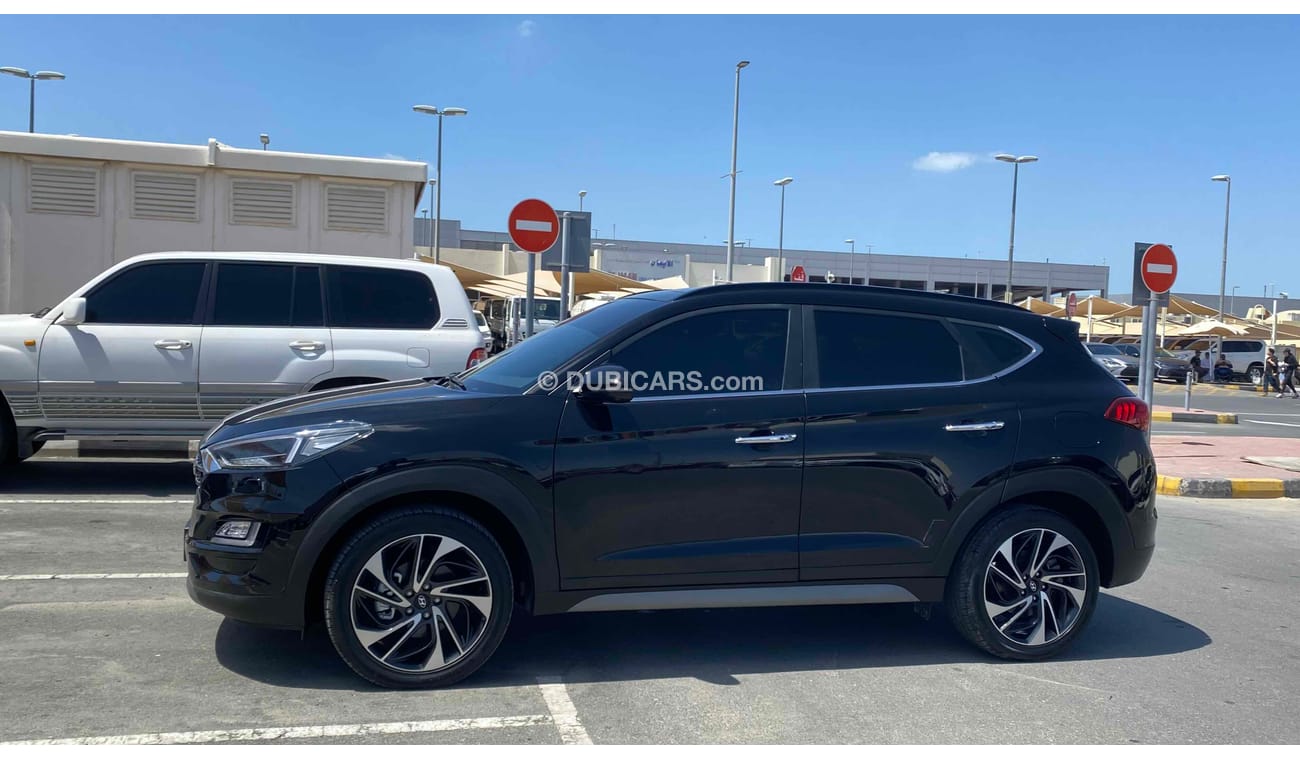 Hyundai Tucson الخليجي HTRAC Full option, V4,GCC