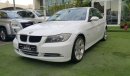 BMW 335i Gulf - Number One - Slot - Leather - Sensors - Wood - Fingerprint - Alloy Wheels - Cruise Control