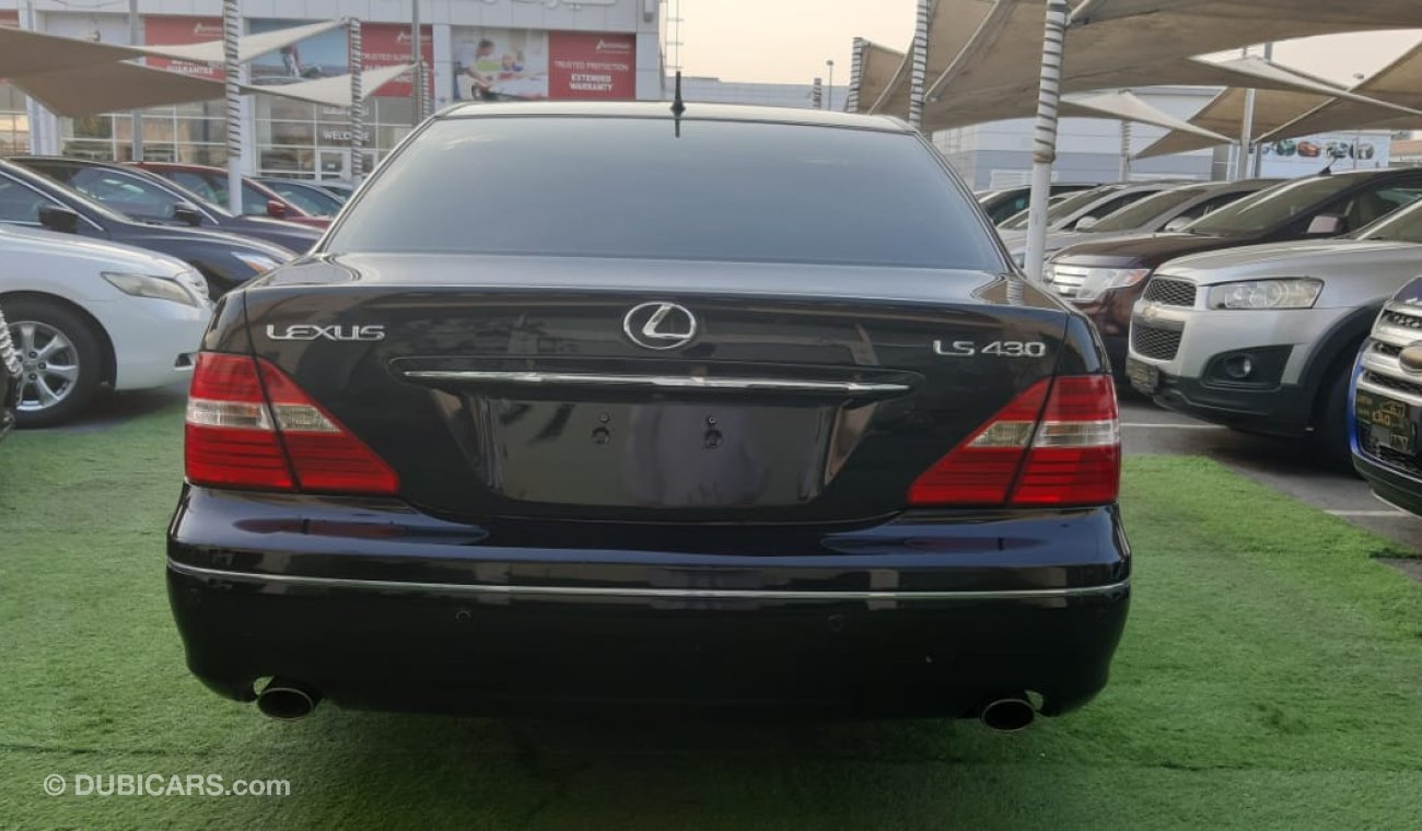 Lexus LS 430 Ward Full Ultra number one slot, leather, suction doors, camera, cruise control, sensors, in excelle