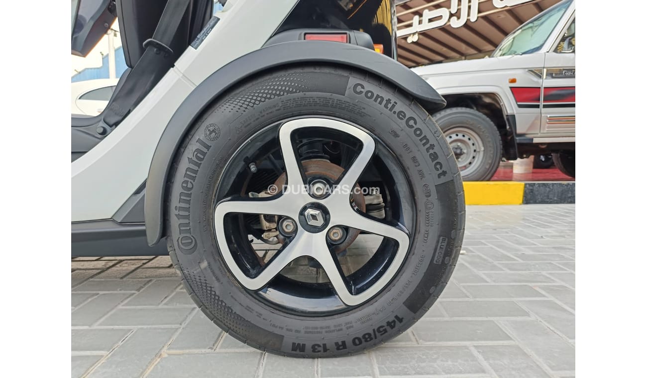 Renault Twizy ELECTRIC VEHICLE / LOW MILEAGE