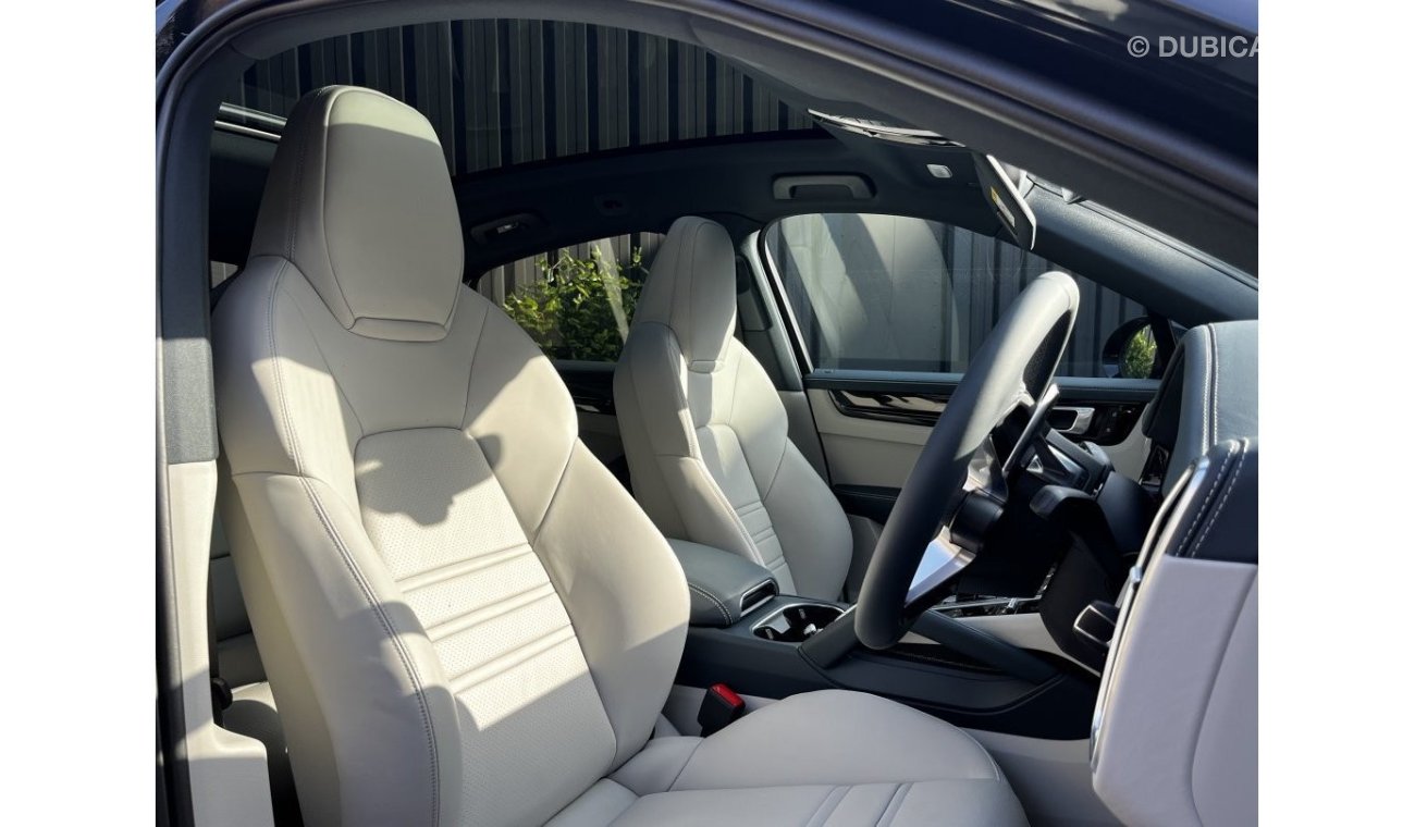 Porsche Cayenne E-Hybrid V6 Right Hand Drive TiptronicS