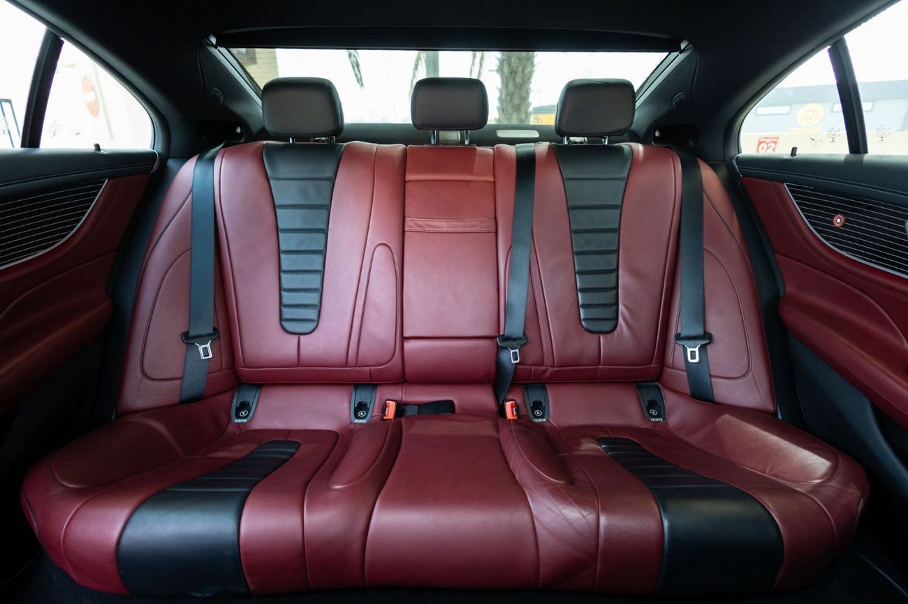 مرسيدس بنز CLS 350 Std 2.0L (313 HP)