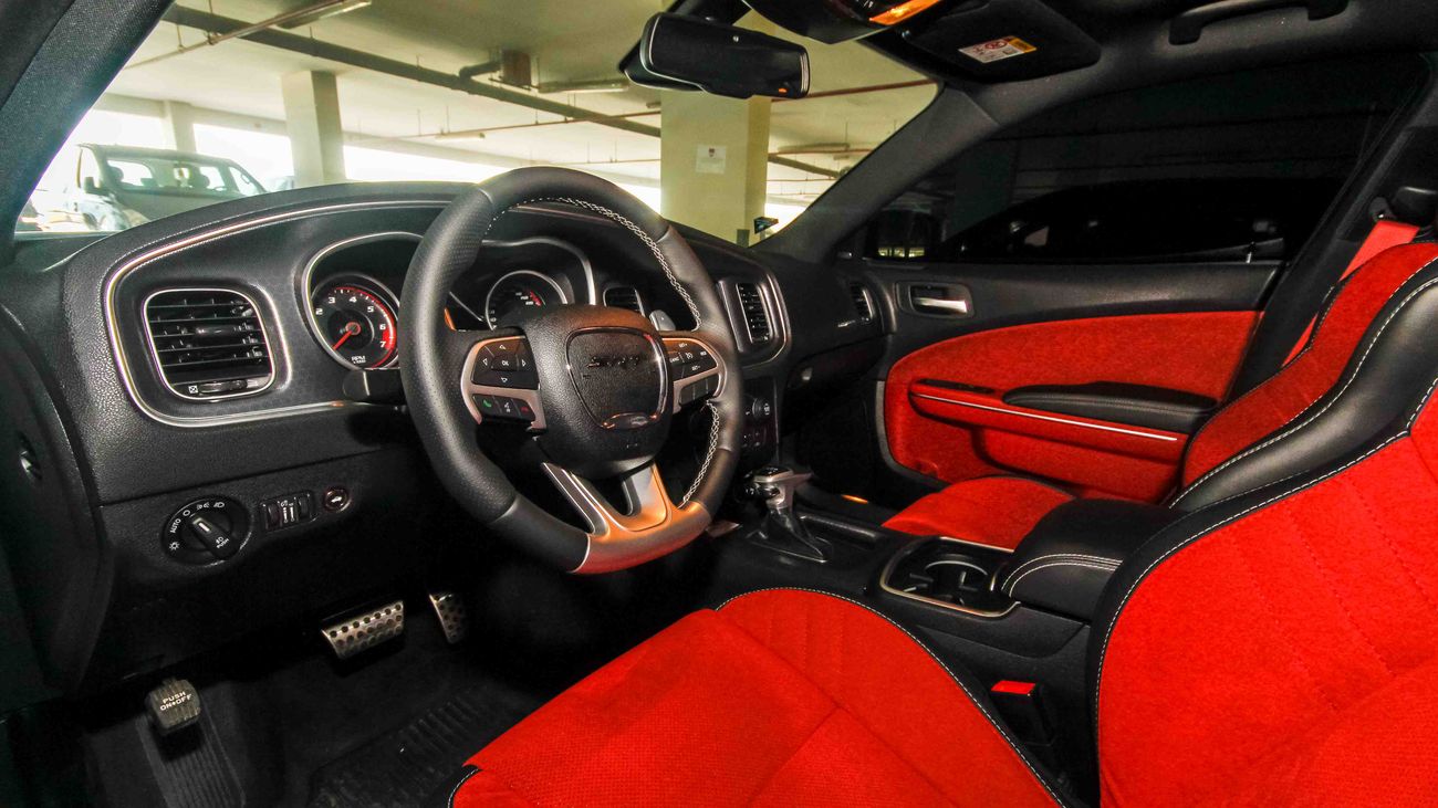 Dodge Charger SRT 392 HEMI