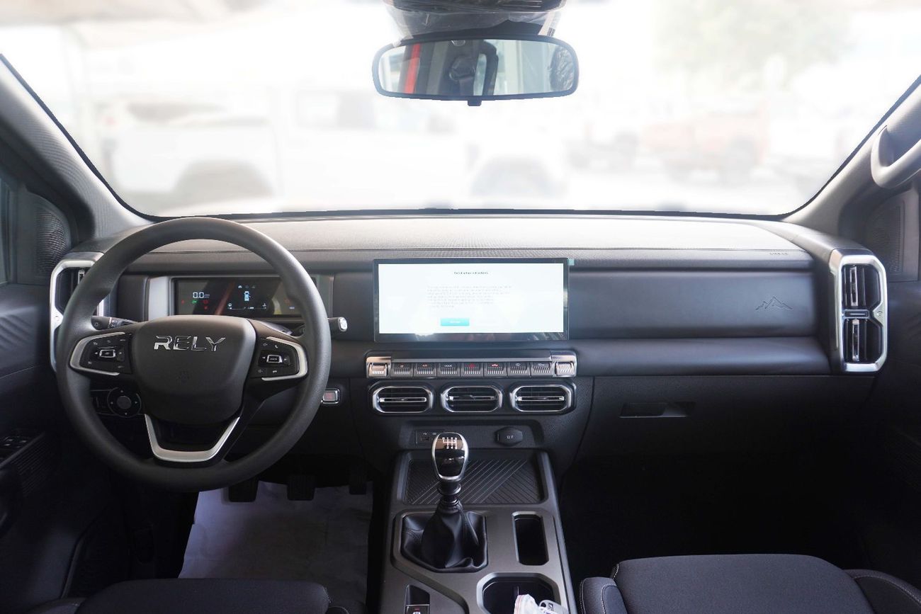 Rely R8 COMFORT 4x4 2.4L M/T 2026 MODEL