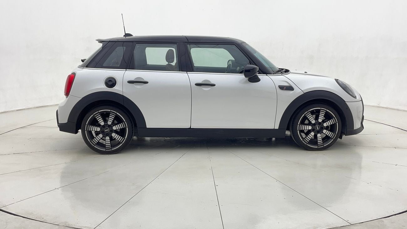 Mini Cooper S 2024 S | AED 1505/Month | 0 DP | 30 Day Return | Warranty | Service History