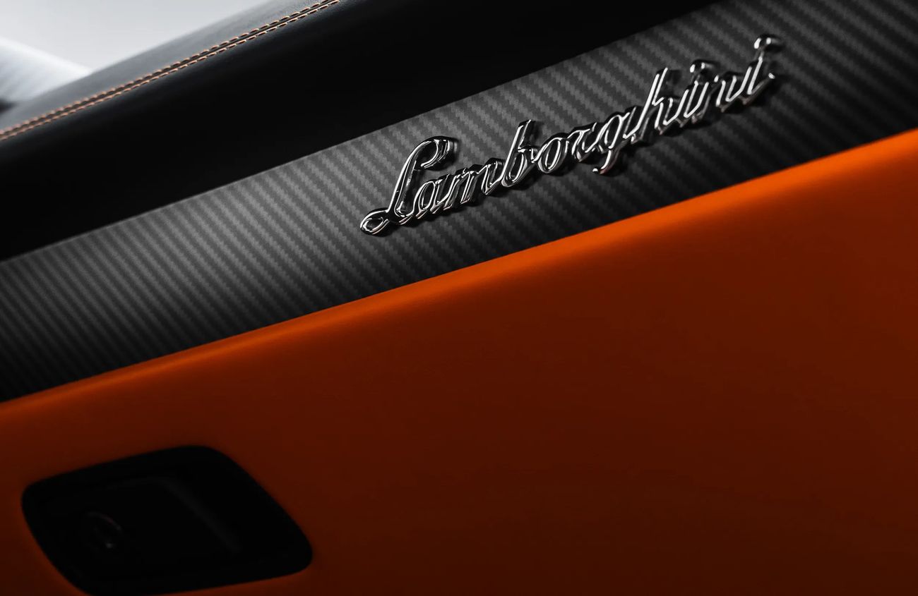 Lamborghini Huracan 5.2L V10 Naturally Aspirated Engine