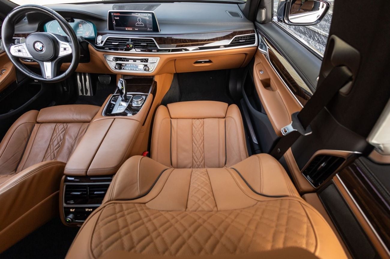 BMW 730Li M SPORT BMW 730Li M-Sport 2021 GCC | Agency Warranty | Service Contract