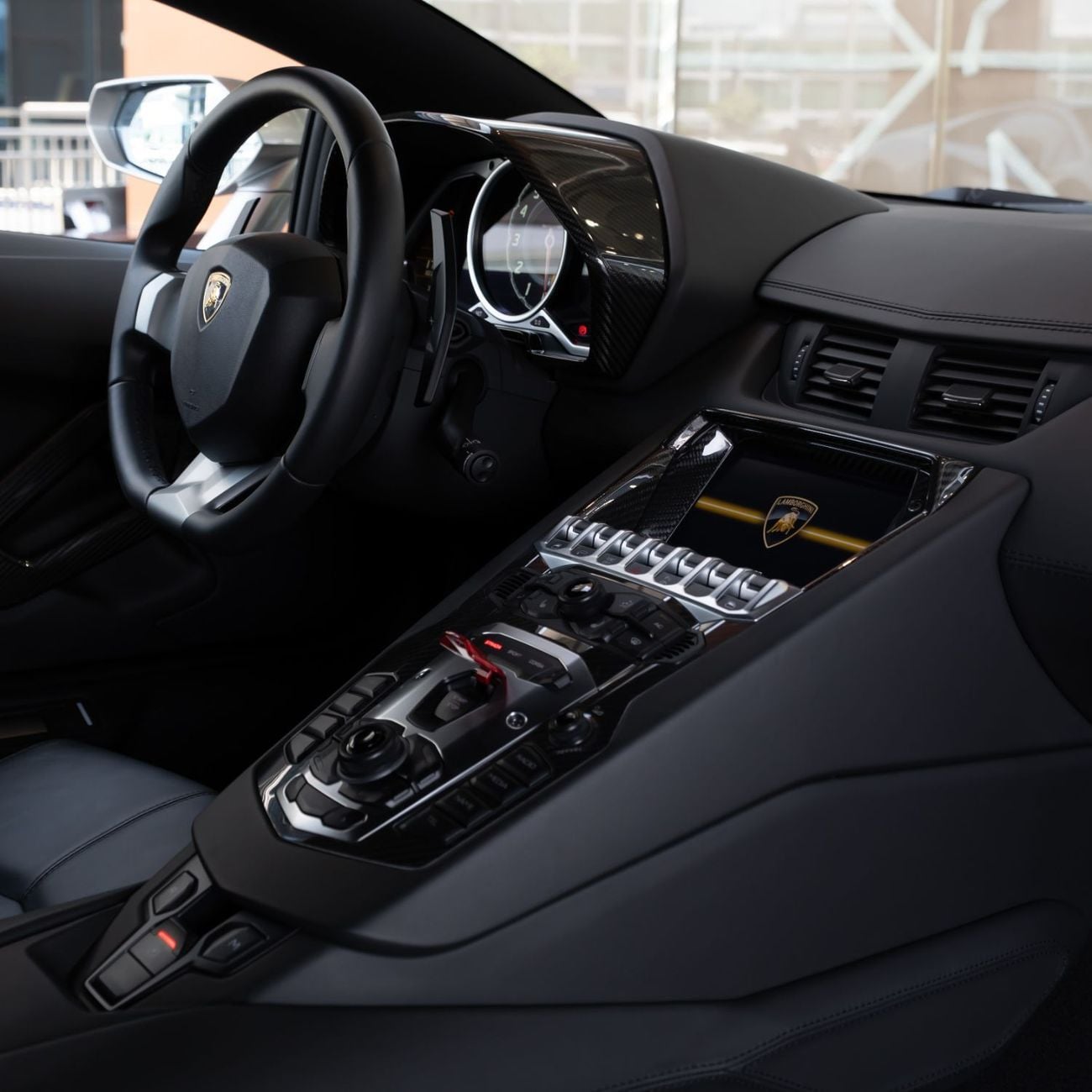لامبورغيني أفينتادور 2014 LAMBORGHINI AVENTADOR 50th Anniversary Edition ( with Special Exhaust) DONE ONLY 7000KM