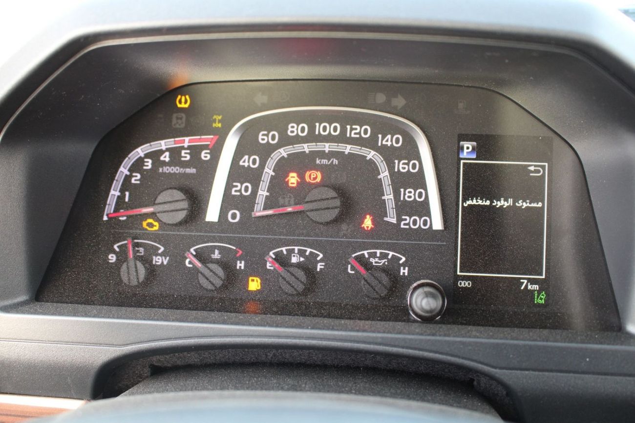 تويوتا لاند كروزر بيك آب TOYOTA LANDCRUISER 79 2.8L DIESEL DOUBLE CAB 4WD LX-Z AUTO