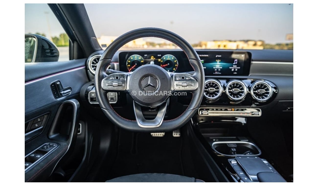 Mercedes-Benz A 220 Premium