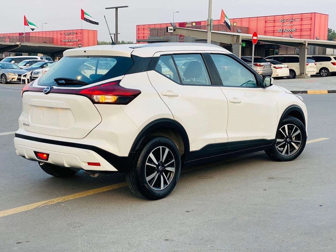 Nissan Kicks SV
