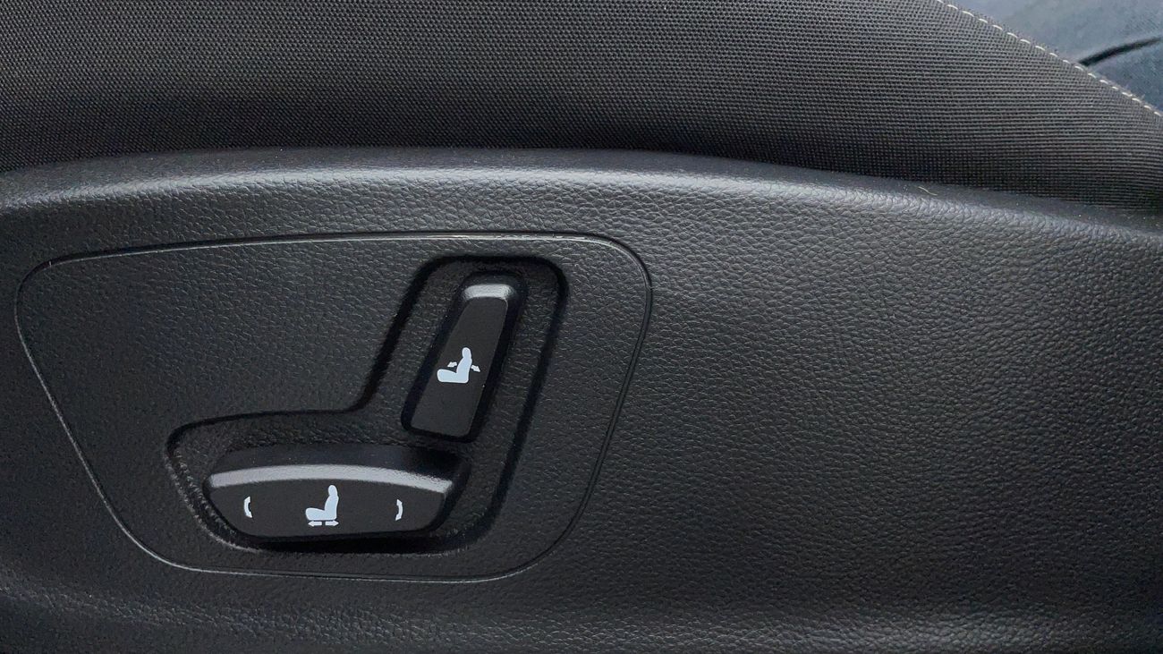 Chevrolet Captiva PREMIER 1.5 | Zero Down Payment | Free Home Test Drive