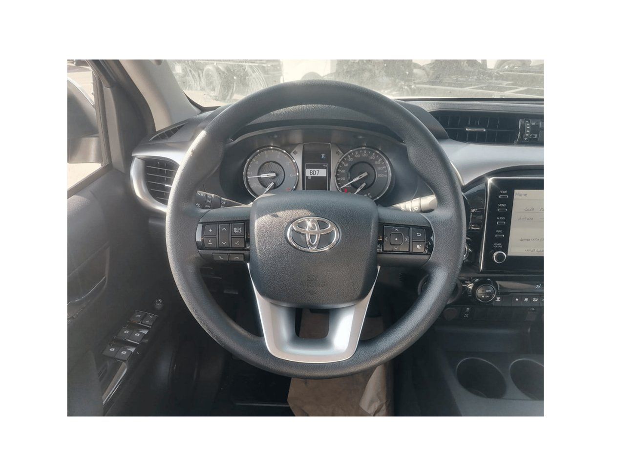 تويوتا هيلوكس SGLX ECTJRD006 - 2026 Toyota Hilux Double Cab Pick Up Full Options GLX - 2.4L Diesel Auto - Push Start - 