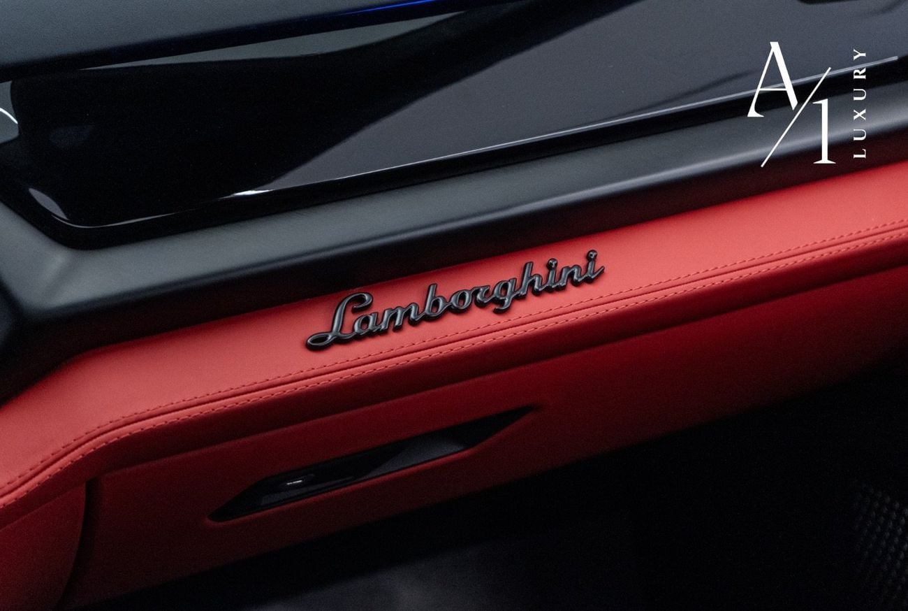 Lamborghini Urus STD 4.0T V8 2025 Lamborghini Urus SE, Brand New, Fully Loaded, Excellent Condition