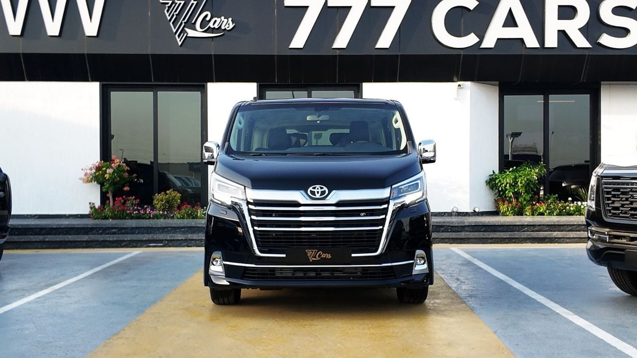 Toyota Granvia TOYOTA GRANVIA 2.8L Premium 2.8L diesel  Automatic Transmission 2025
