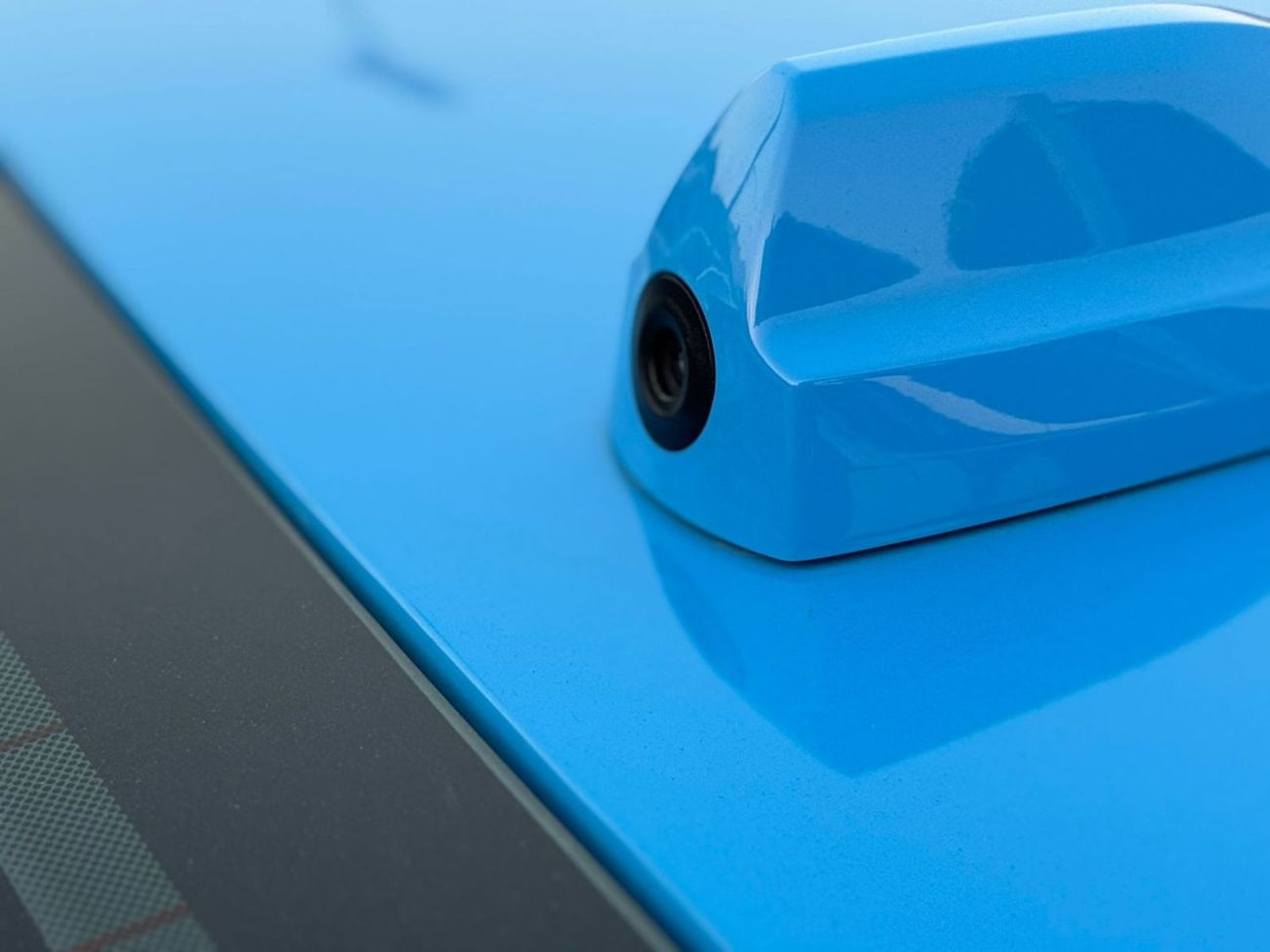 Chevrolet Camaro ZL1 6.2L Super charge CAR ONLY 800 KM Clean Title Accident Free