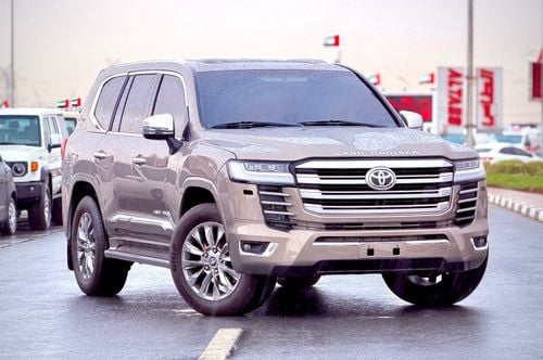 Toyota Land Cruiser 2017 Model Facelift To Lc300 2025 Shape Exterior and Interior Both Very Clean And Perfect Condition