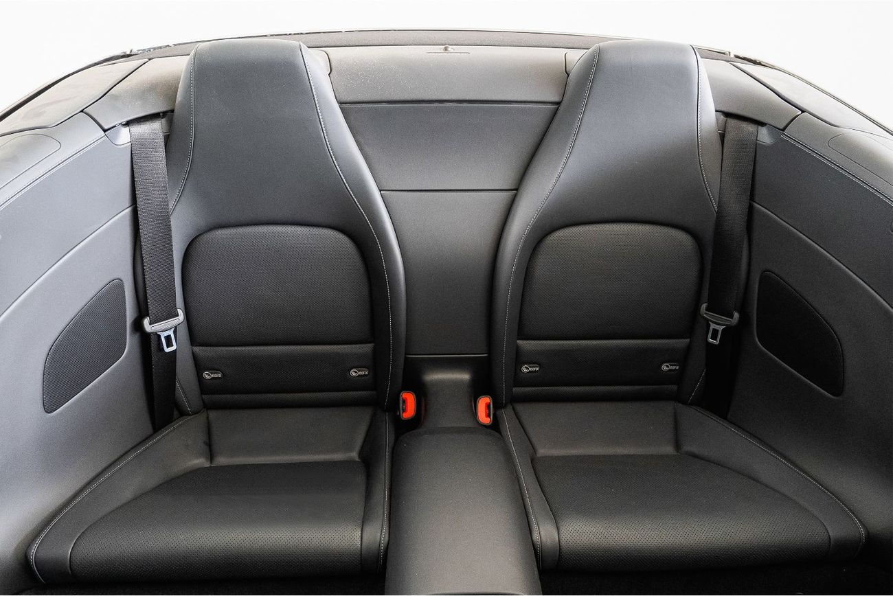 مرسيدس بنز SL 63 AMG Roadster SE Performance